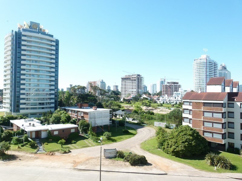 Departamento en alquiler en Playa Brava